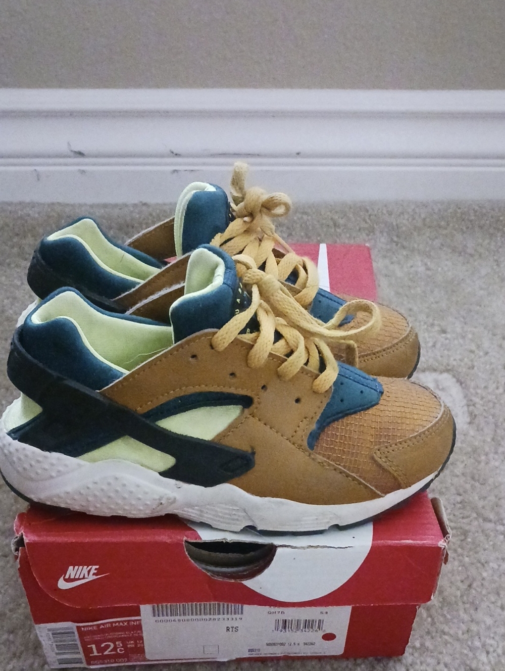 Nike Kids' Brown and Teal Sneakers